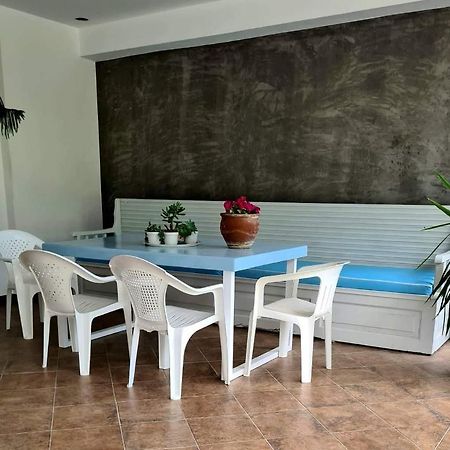 Studio Γιαννησ Neoi Poroi Exterior foto