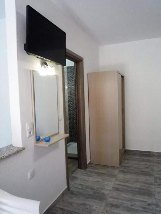 Studio Γιαννησ Neoi Poroi Exterior foto