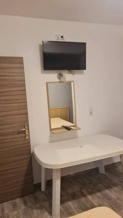 Studio Γιαννησ Neoi Poroi Exterior foto